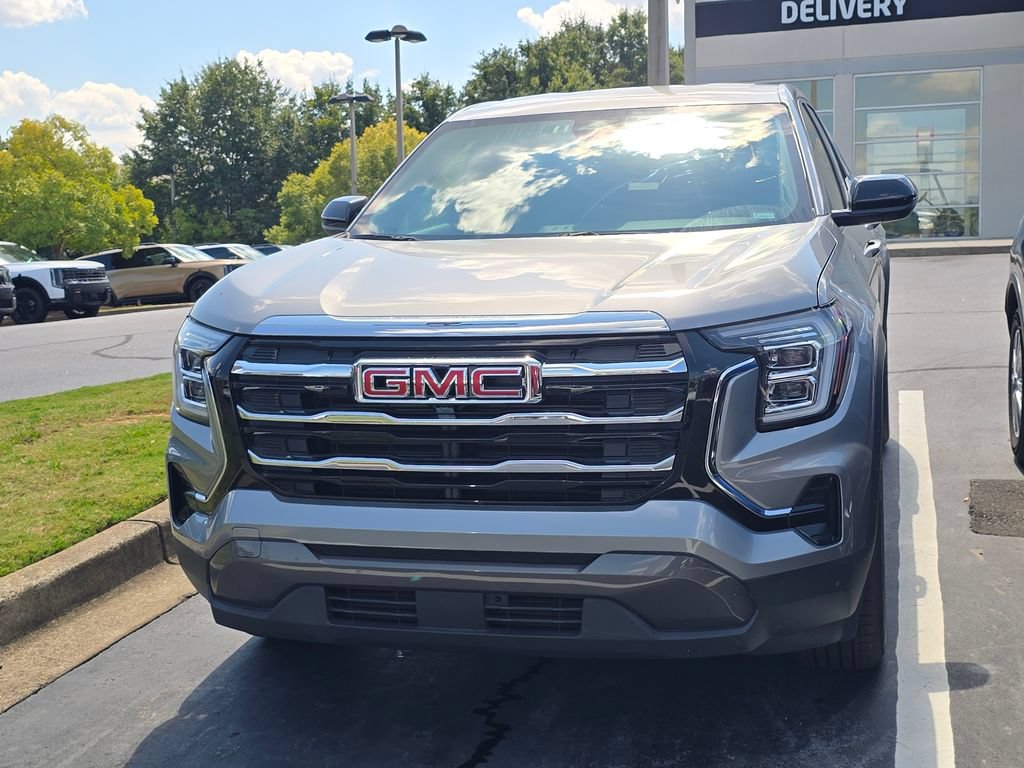 Used 2026 GMC Terrain Elevation FWD image 3