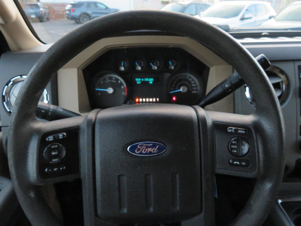 Used 2014 Ford F250 XLT w/ Advanced Security Group image 12