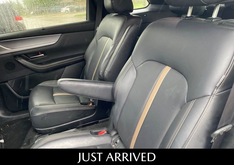 Certified 2024 MAZDA CX-90 3.3 Turbo w/ Premium Plus Pkg AWD/4WD image 3