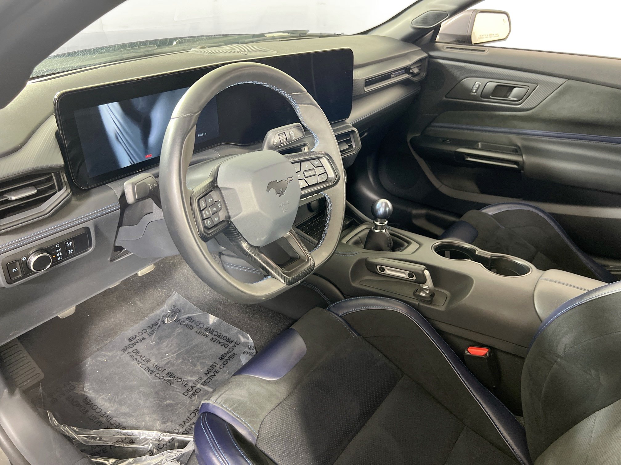 Used 2024 Ford Mustang Dark Horse RWD image 9