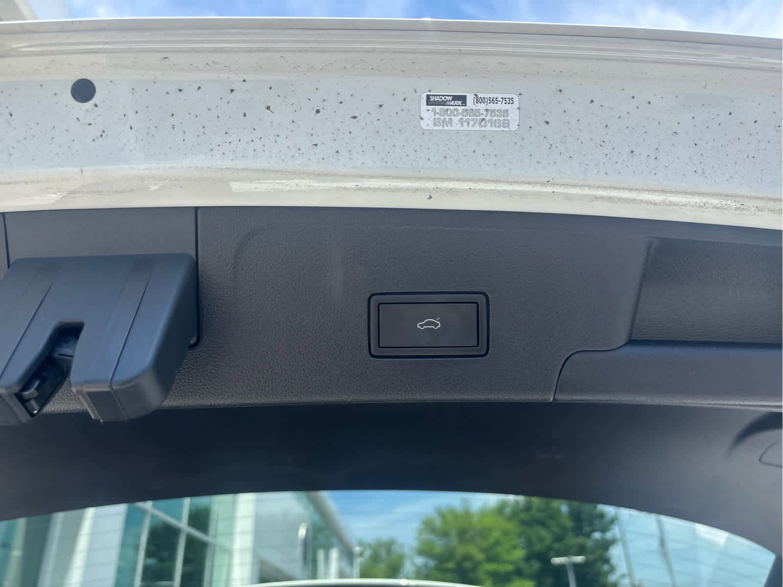 Used 2022 Volkswagen Atlas Cross Sport SE w/ Panoramic Sunroof Package FWD image 19