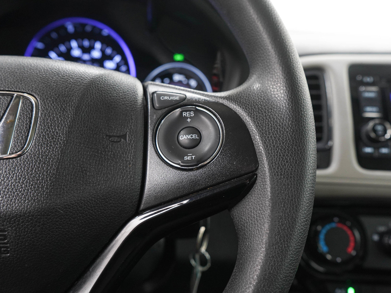 Used 2020 Honda HR-V LX image 24