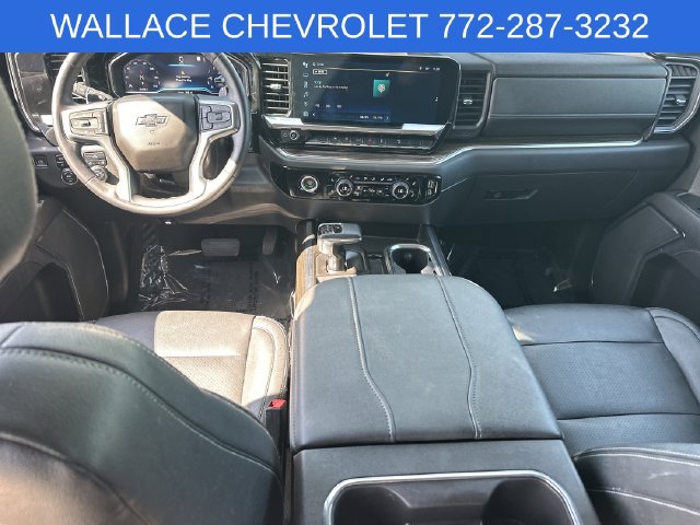 Used 2023 Chevrolet Silverado 1500 LT Trail Boss w/ Protection Package AWD/4WD image 16