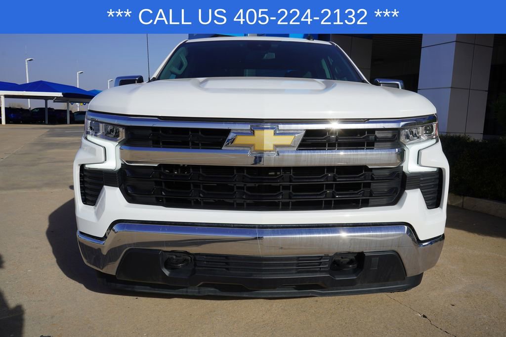 Used 2025 Chevrolet Silverado 1500 LT image 3