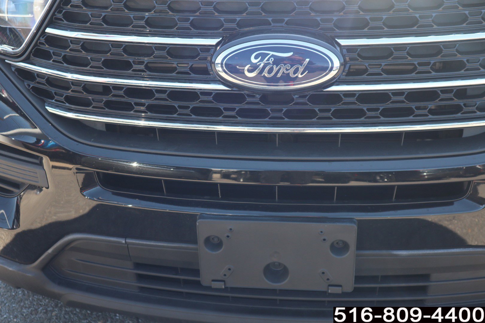 Used 2021 Ford Explorer XLT image 34