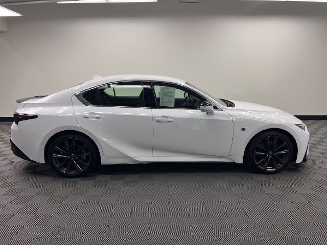 Certified 2025 Lexus IS 300 F Sport RWD image 4