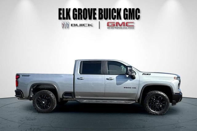 Used 2025 Chevrolet Silverado 2500 LT w/ Trail Boss Package AWD/4WD image 3
