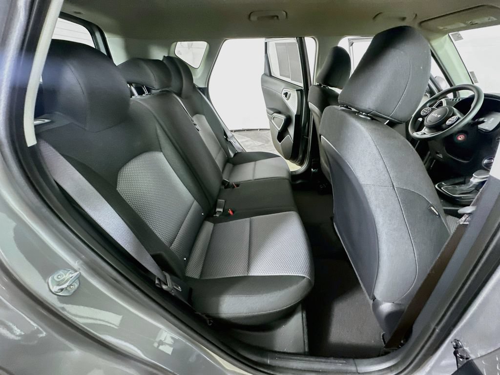 Used 2023 Kia Soul FWD image 11