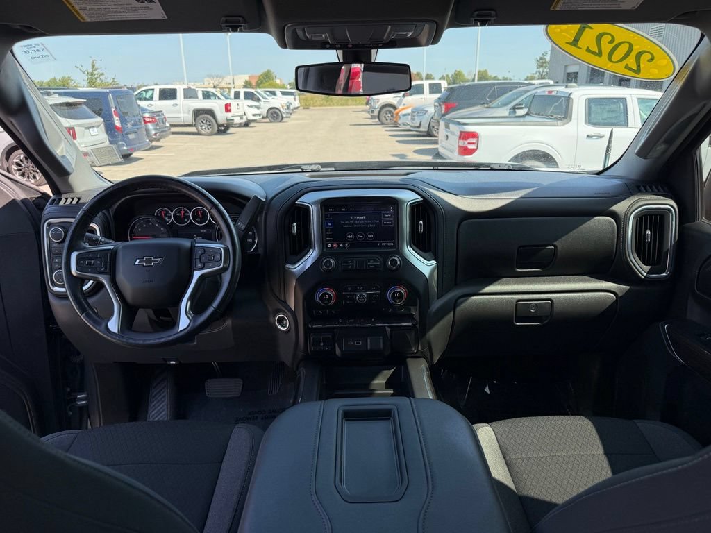 Used 2021 Chevrolet Silverado 1500 LT Trail Boss AWD/4WD image 12