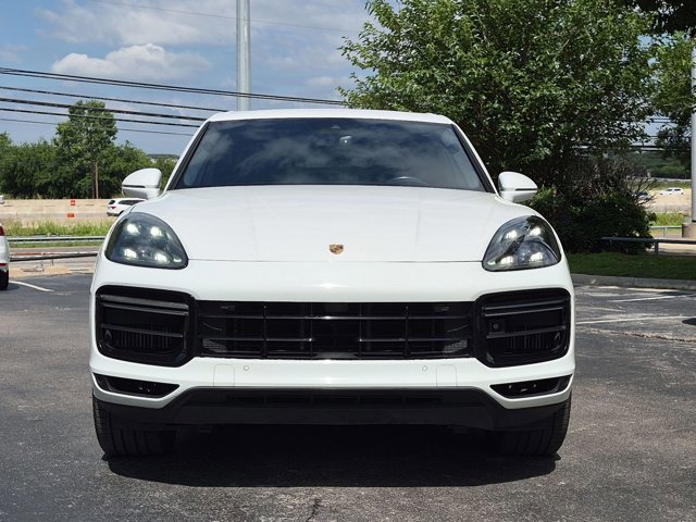 Used 2019 Porsche Cayenne Turbo AWD/4WD image 2