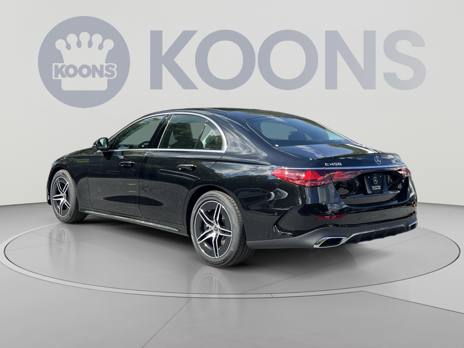 New 2027 Mercedes-Benz E 450 4MATIC Sedan image 8
