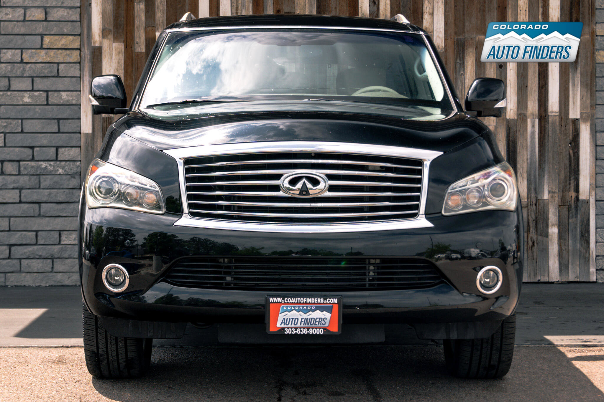 Used 2011 INFINITI QX56 4WD w/ Theater Pkg image 6