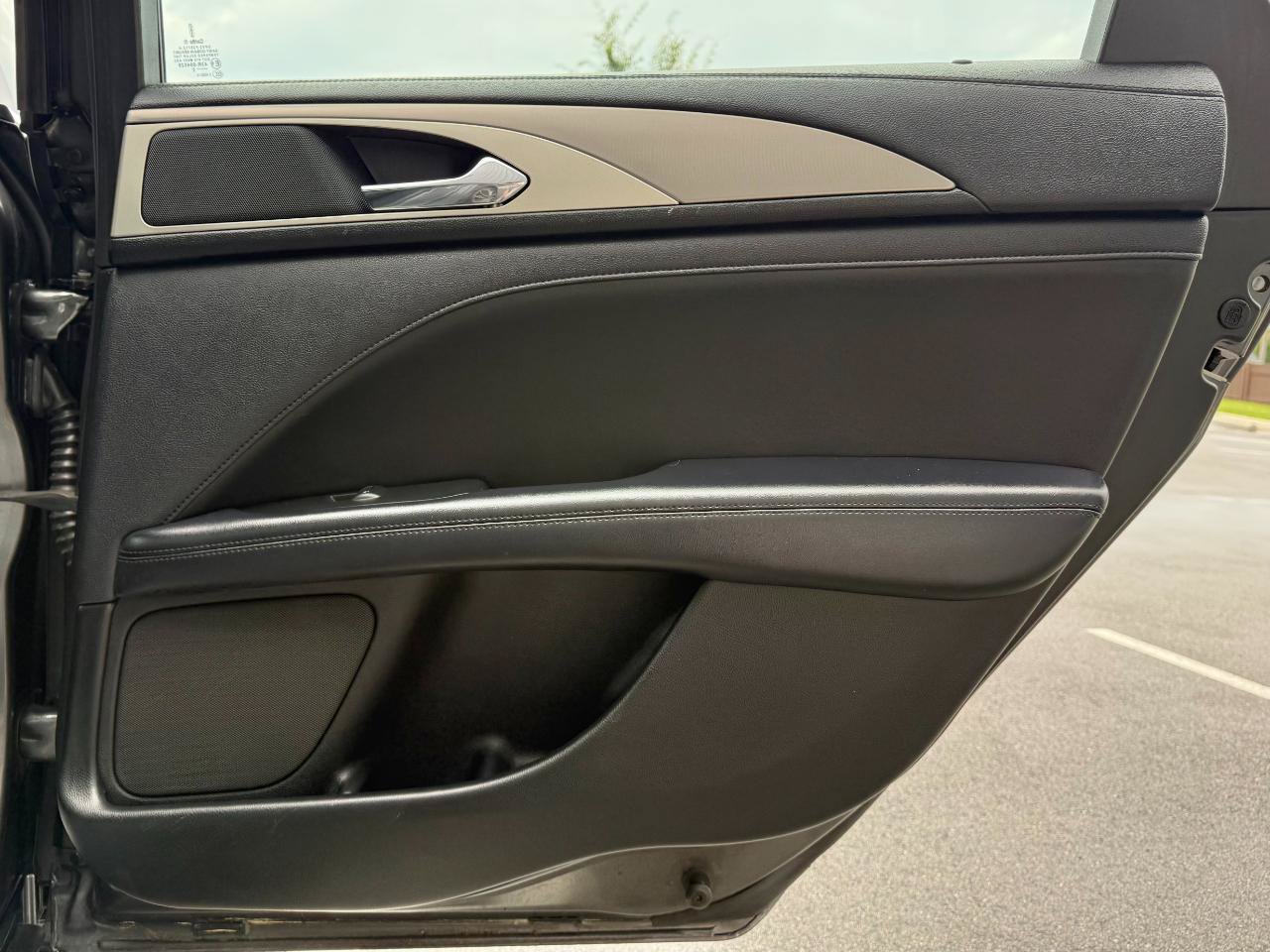 Used 2018 Lincoln MKZ Premiere w/ Magnetic Appearance Package FWD image 20