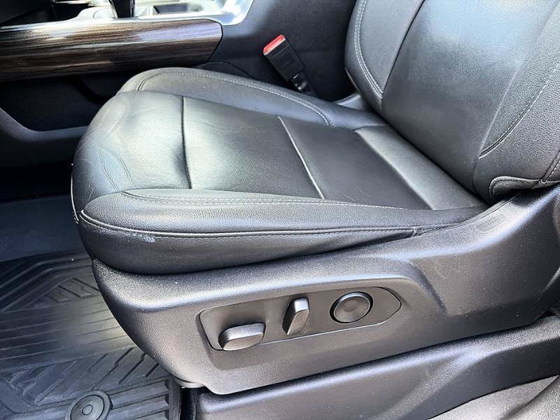 Used 2023 Chevrolet Silverado 1500 RST w/ Convenience Package II AWD/4WD image 15