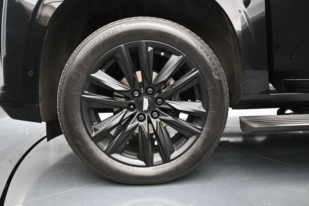 Used 2022 Cadillac Escalade ESV Sport Platinum w/ Heavy-Duty Trailer Package AWD/4WD image 40