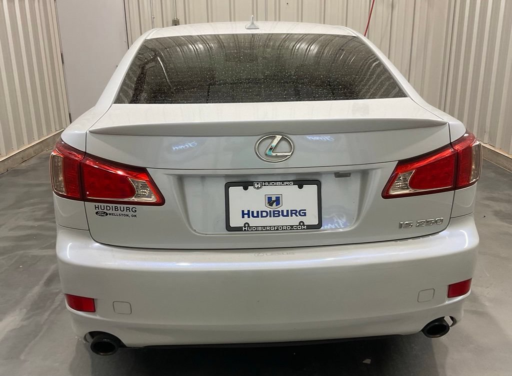Used 2011 Lexus IS 250 w/ Premium Pkg Value Edition RWD image 22