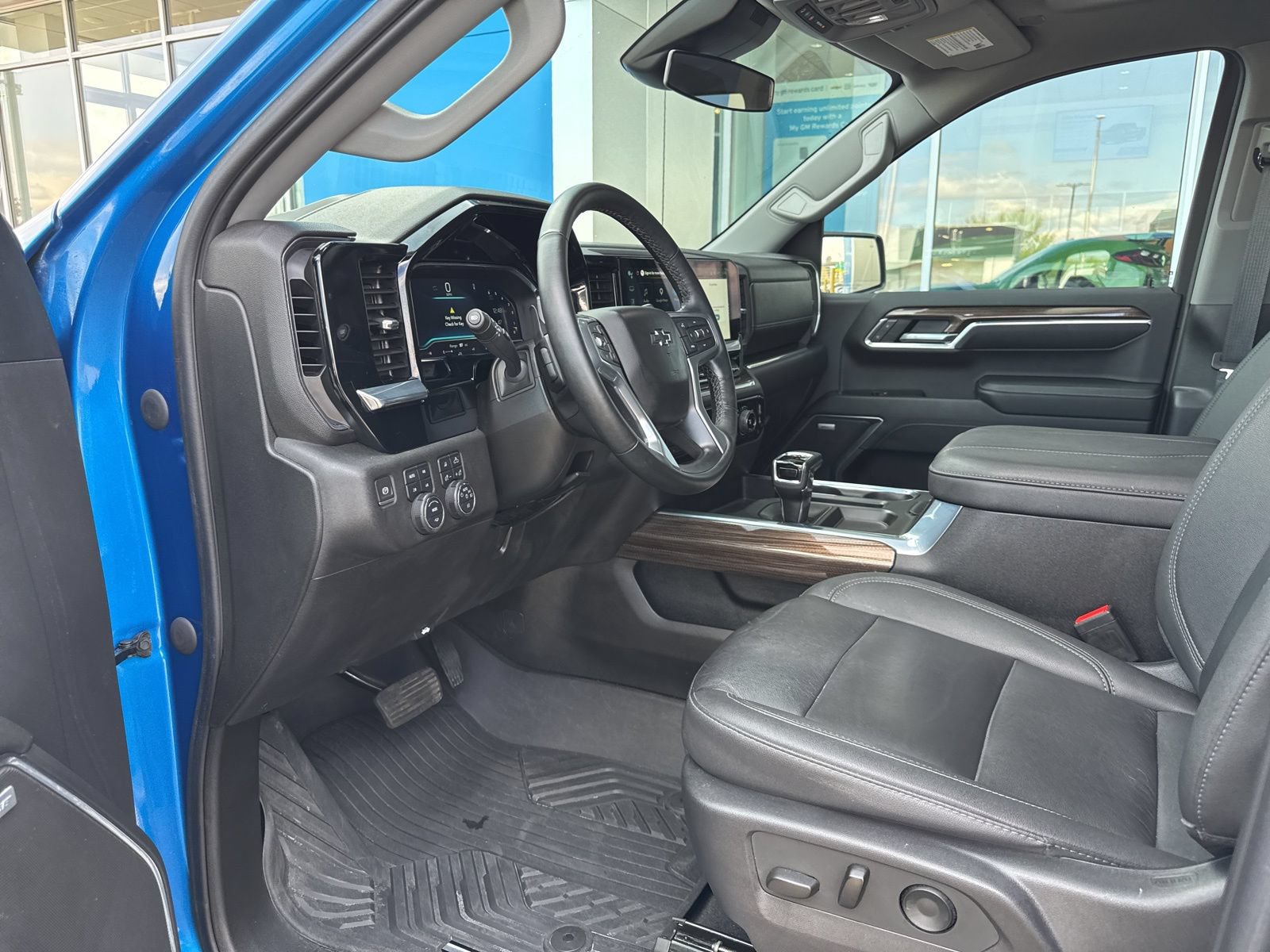 Used 2023 Chevrolet Silverado 1500 RST w/ RST All Star Premium Package AWD/4WD image 18
