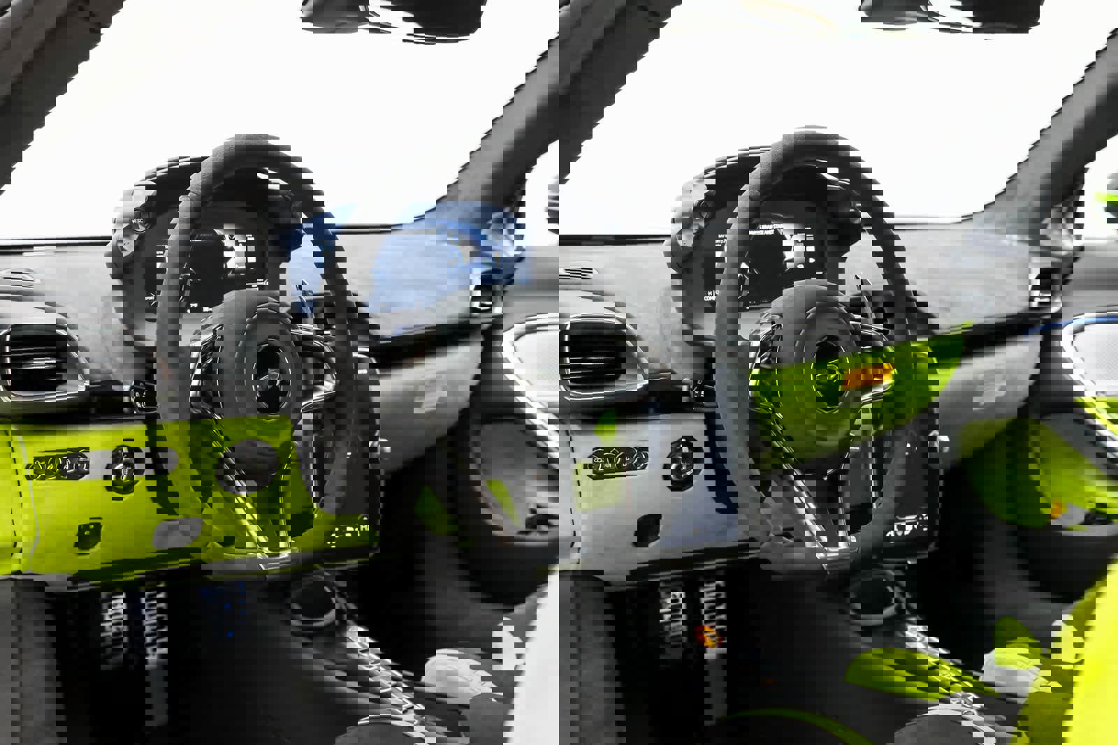 New 2026 McLaren Artura image 2