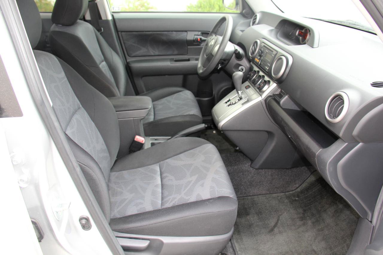 Used 2012 Scion xB image 23