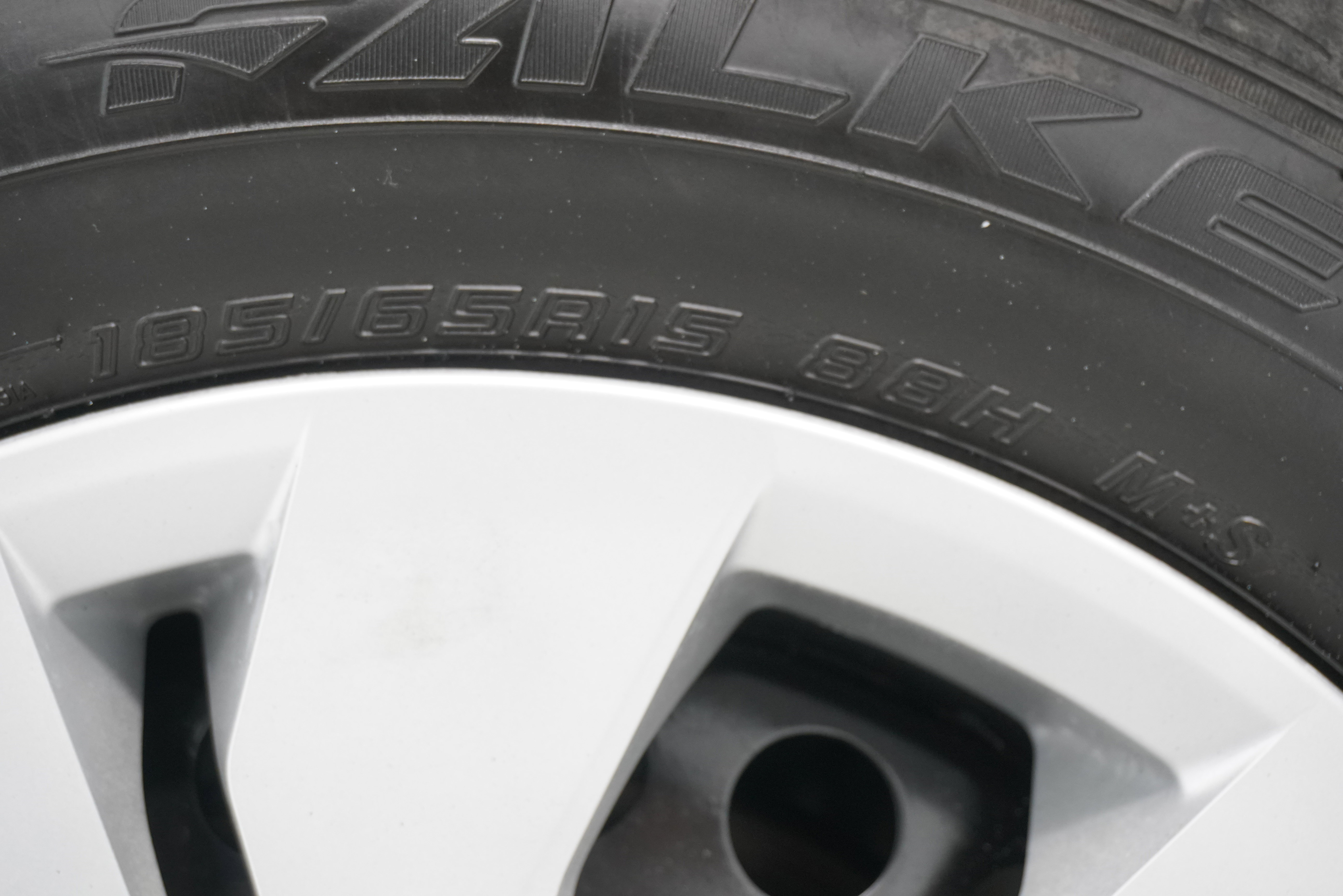 Used 2018 Nissan Versa Note SV image 23