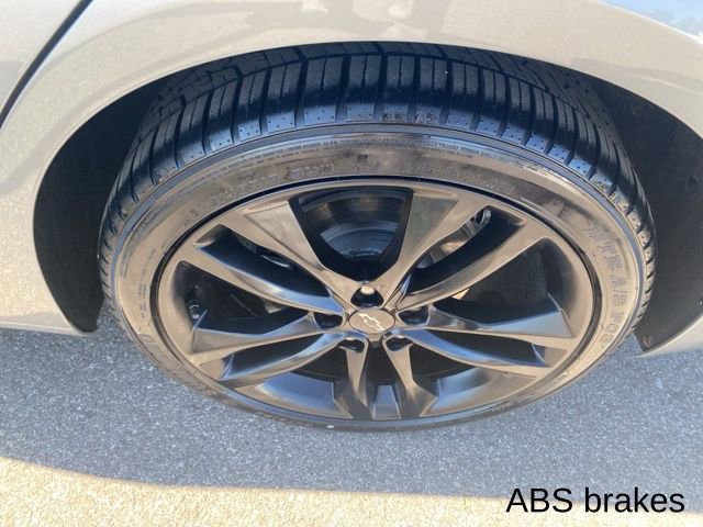 Used 2023 Chevrolet Malibu LT image 34