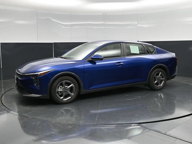 Used 2025 Kia K4 FWD image 9