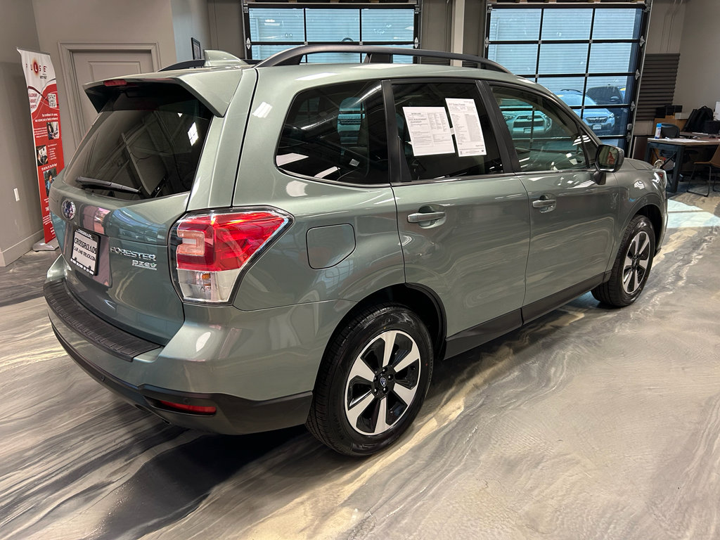 Used 2017 Subaru Forester 2.5i Limited AWD/4WD image 30