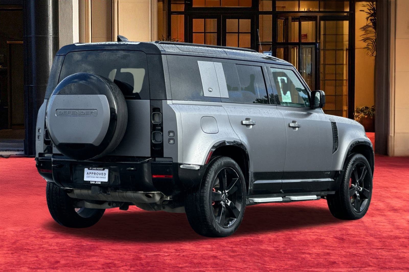 Used 2024 Land Rover Defender 110 X image 10