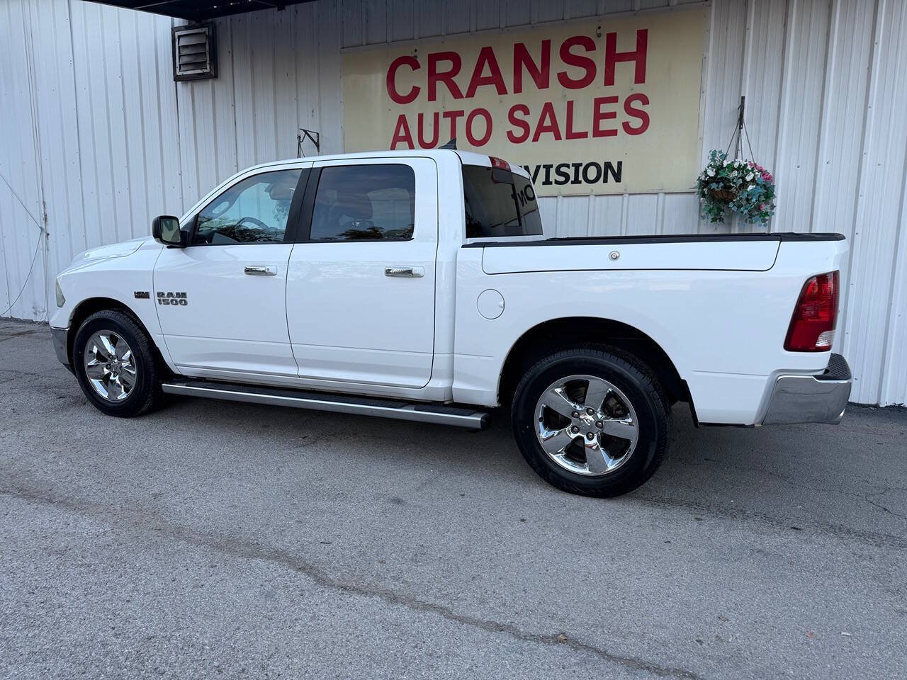 Used 2015 RAM 1500 Lone Star RWD image 8