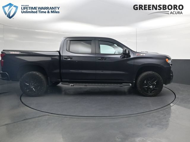 Used 2022 Chevrolet Silverado 1500 LT Trail Boss w/ LT Trail Boss Premium Package AWD/4WD image 4