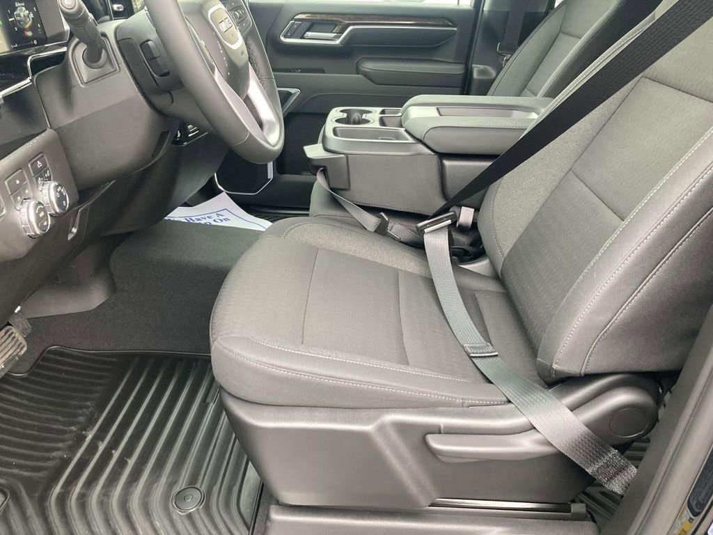 New 2026 GMC Sierra 3500 SLE AWD/4WD image 16