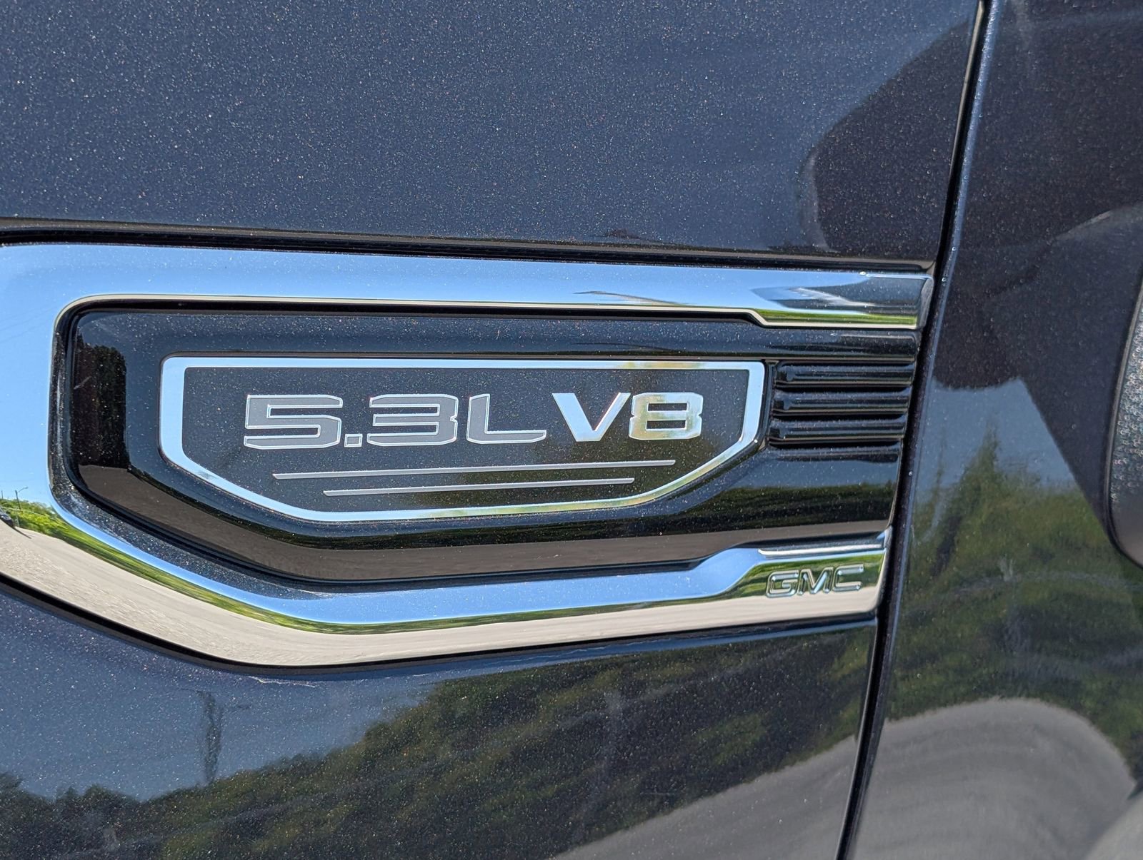 Used 2026 GMC Sierra 1500 SLT AWD/4WD image 7