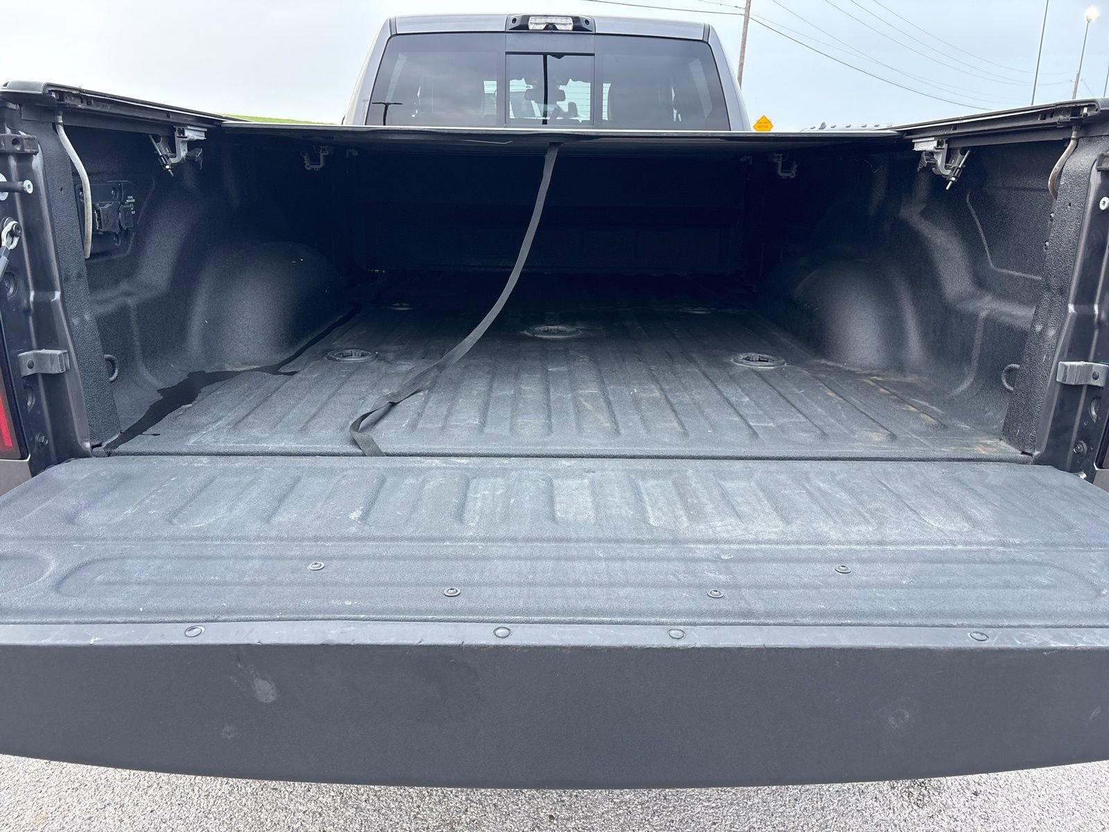 Used 2022 RAM 3500 Limited w/ Night Edition AWD/4WD image 34