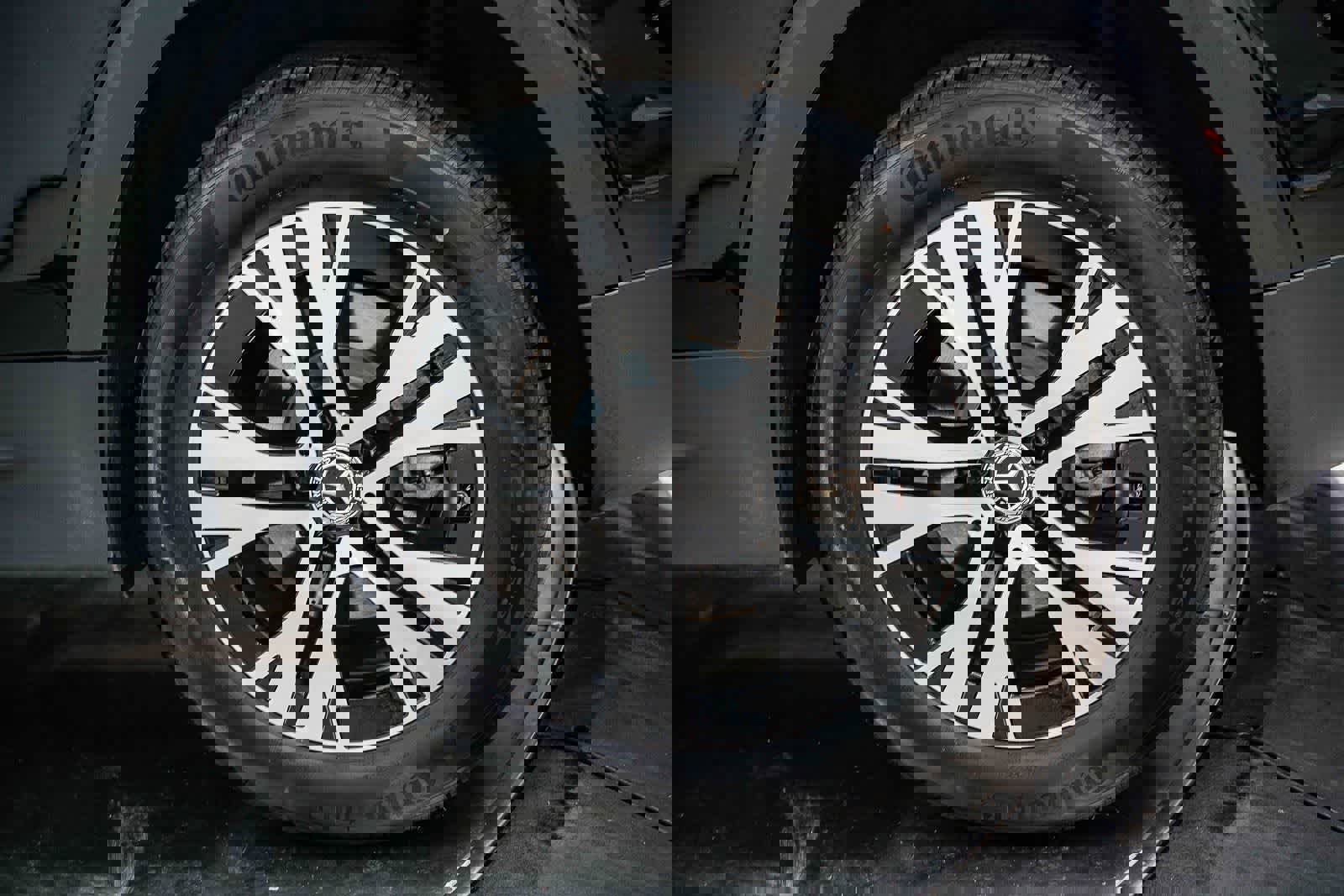 Used 2026 Mercedes-Benz GLB 250 image 10