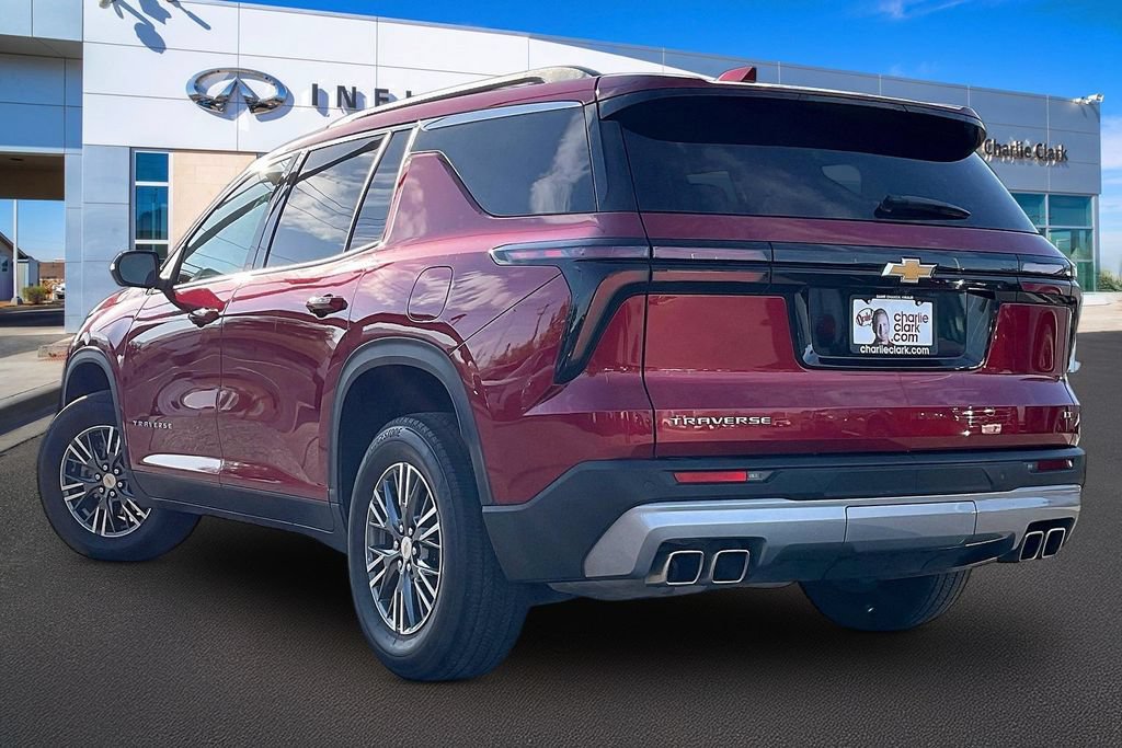 Used 2024 Chevrolet Traverse LT FWD image 13
