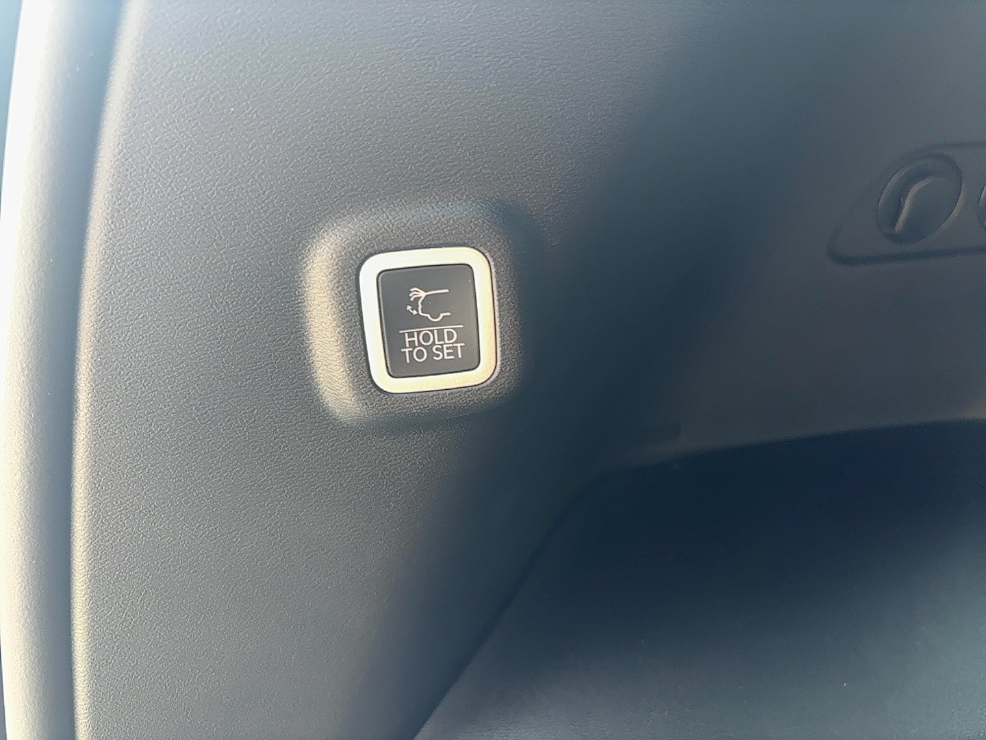 New 2026 Jeep Cherokee Limited AWD/4WD image 13
