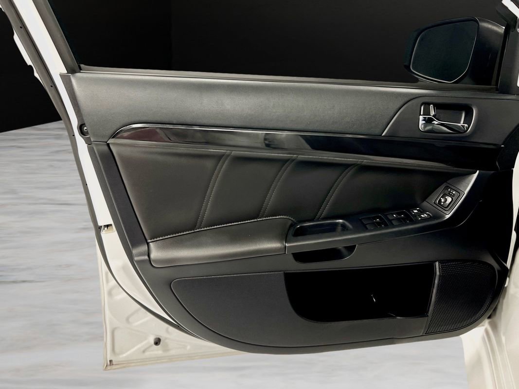 Used 2016 Mitsubishi Lancer GT image 32