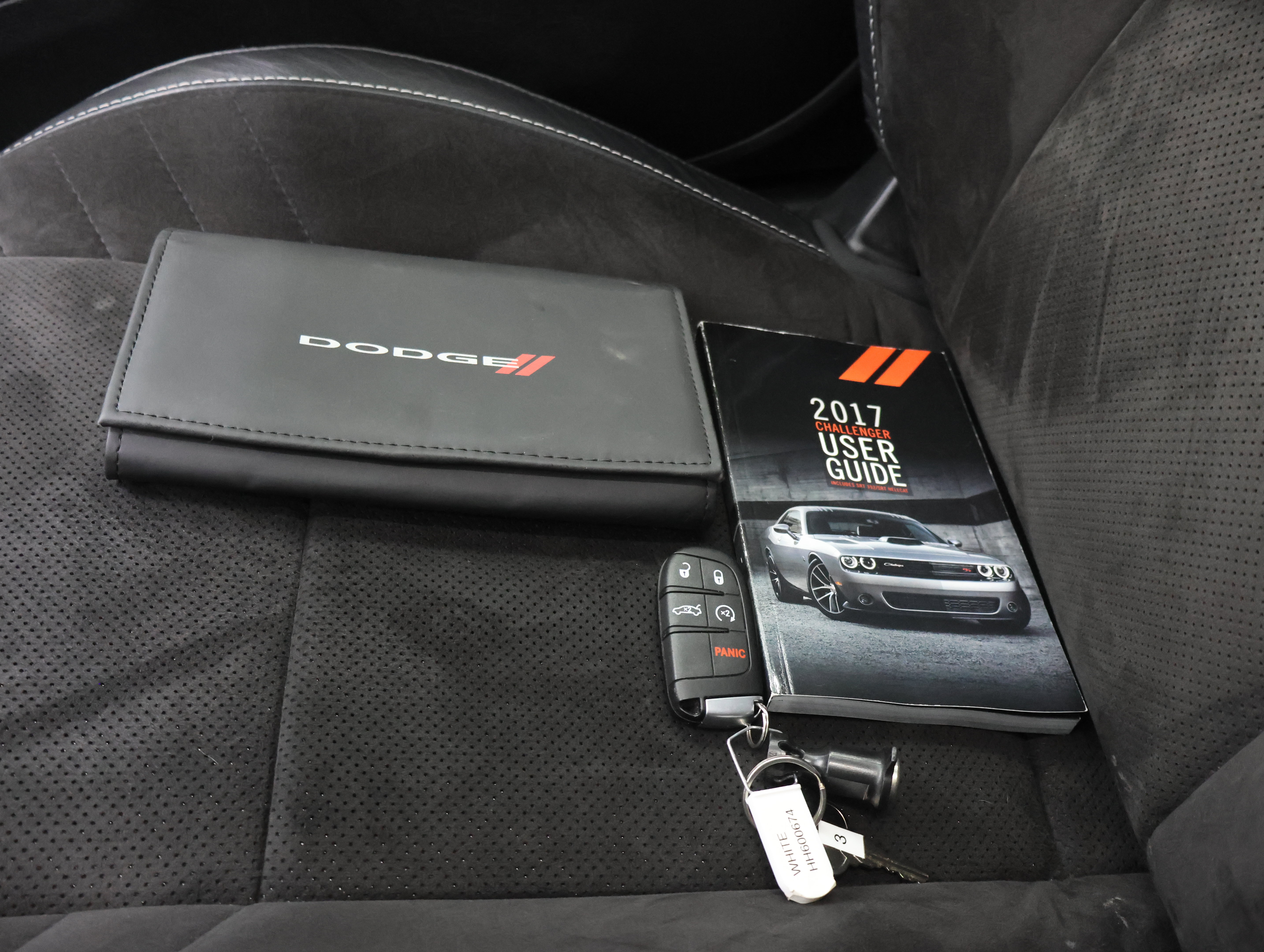 Used 2017 Dodge Challenger SRT Hellcat RWD image 64