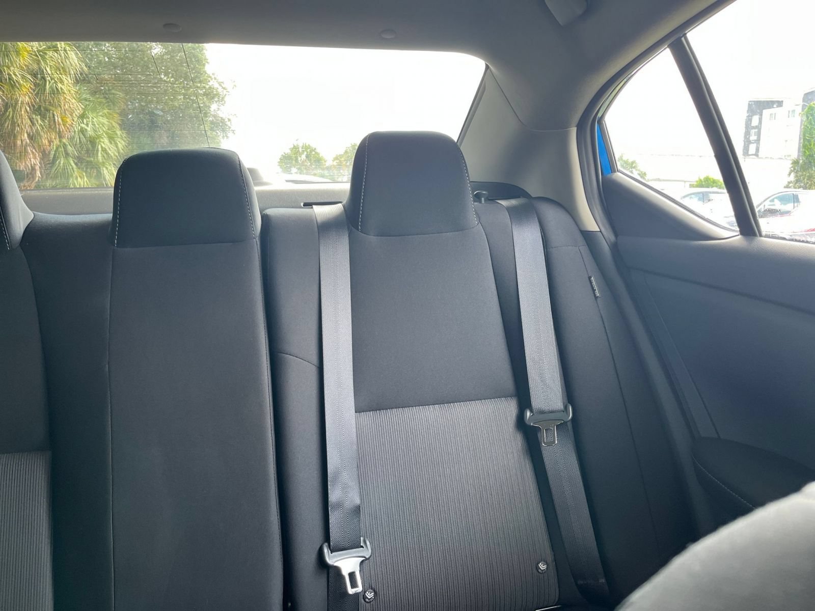 Used 2025 Nissan Sentra SV FWD image 34