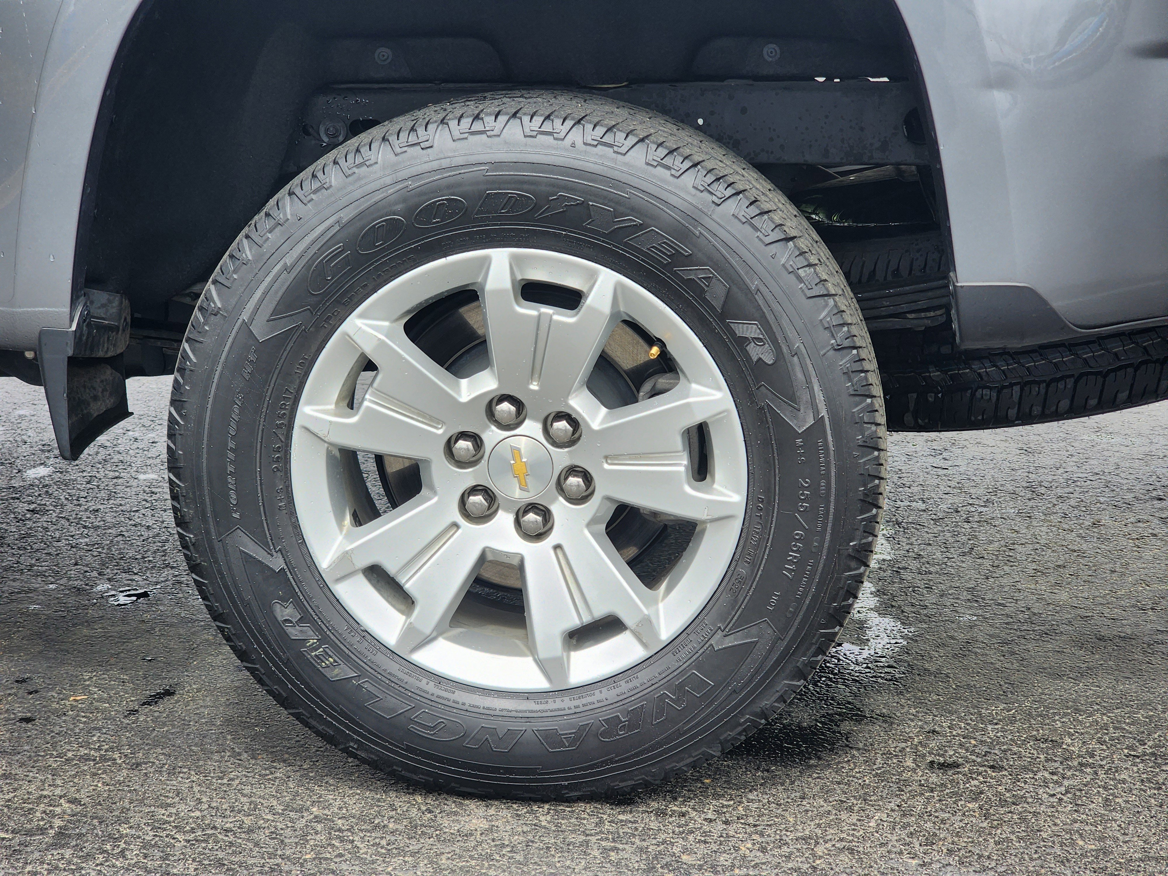 Used 2022 Chevrolet Colorado LT w/ LT Convenience Package image 10