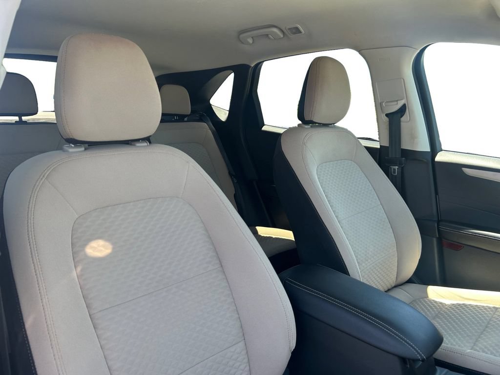 Used 2022 Ford Escape SE w/ Convenience Package AWD/4WD image 24