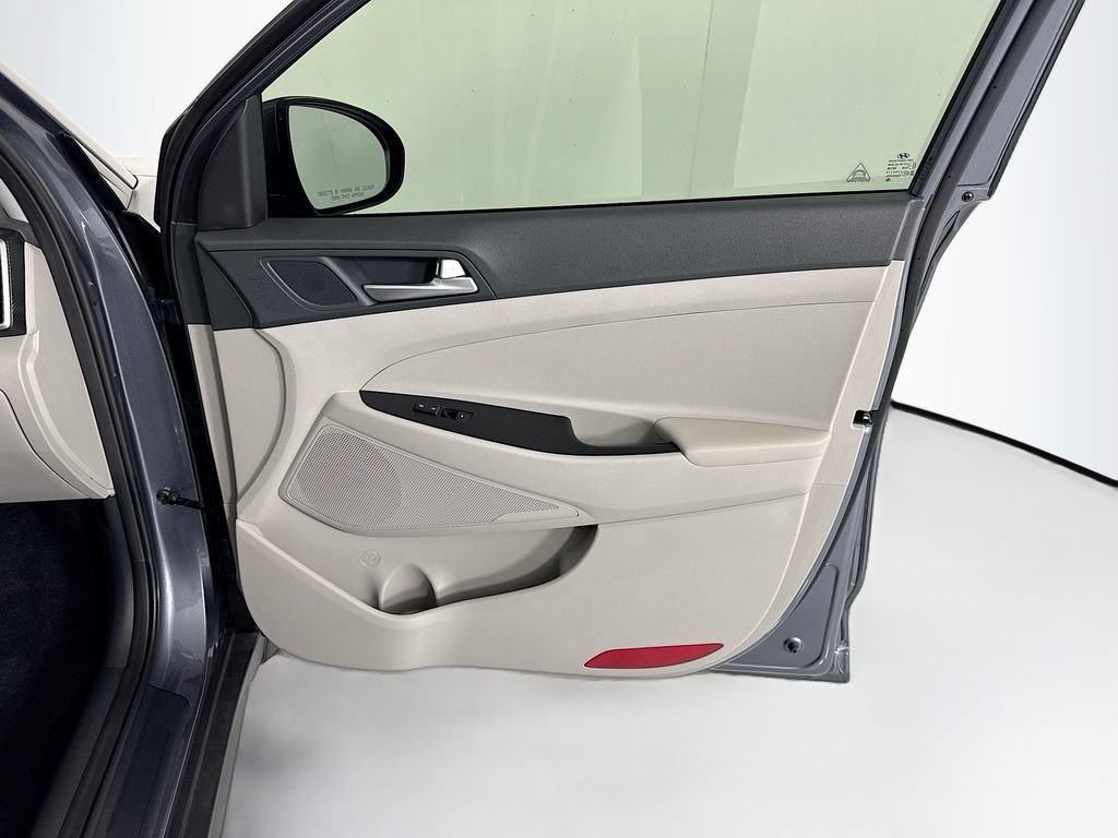 Used 2021 Hyundai Tucson SE FWD image 25