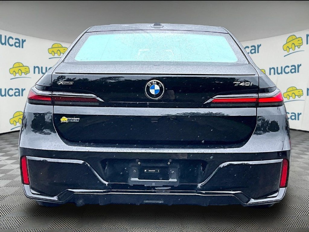 Used 2026 BMW 740i xDrive AWD/4WD image 5