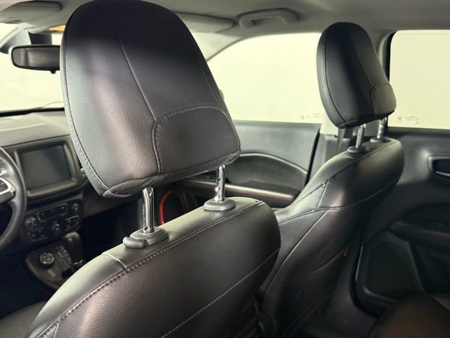 Used 2019 Jeep Compass Trailhawk AWD/4WD image 23