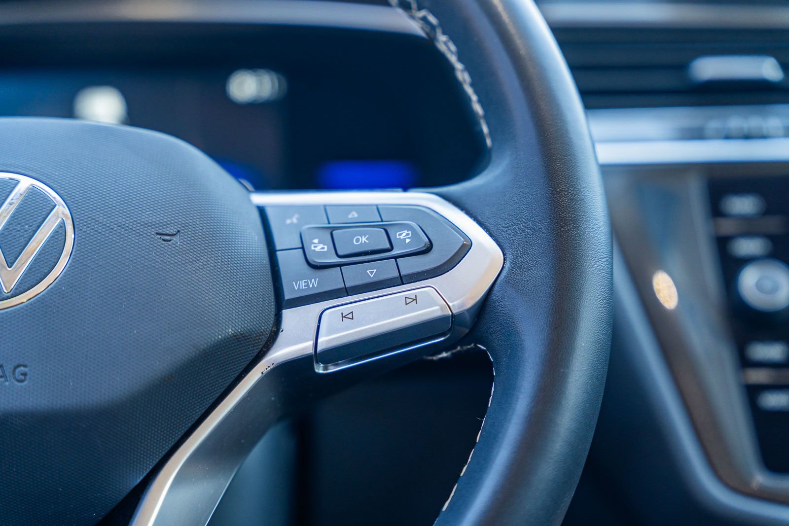 Used 2023 Volkswagen Tiguan SE image 27