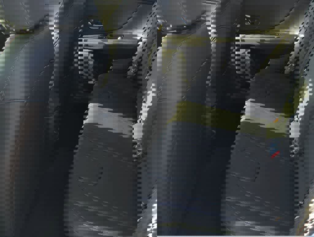 New 2026 Hyundai Elantra Limited image 21