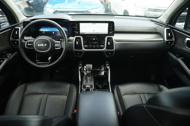 Used 2023 Kia Sorento SX FWD image 23