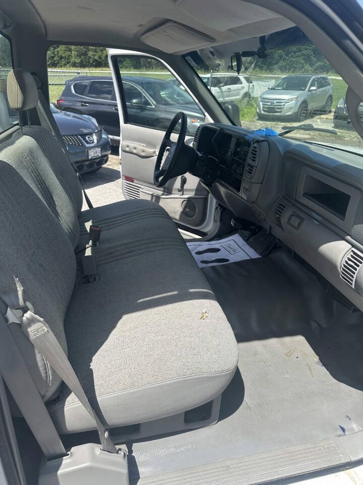 Used 1998 Chevrolet Silverado 3500 2WD Regular Cab w/ Comfort & Convenience Pkg image 13