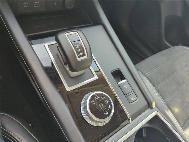 Used 2024 Mitsubishi Outlander SE image 11