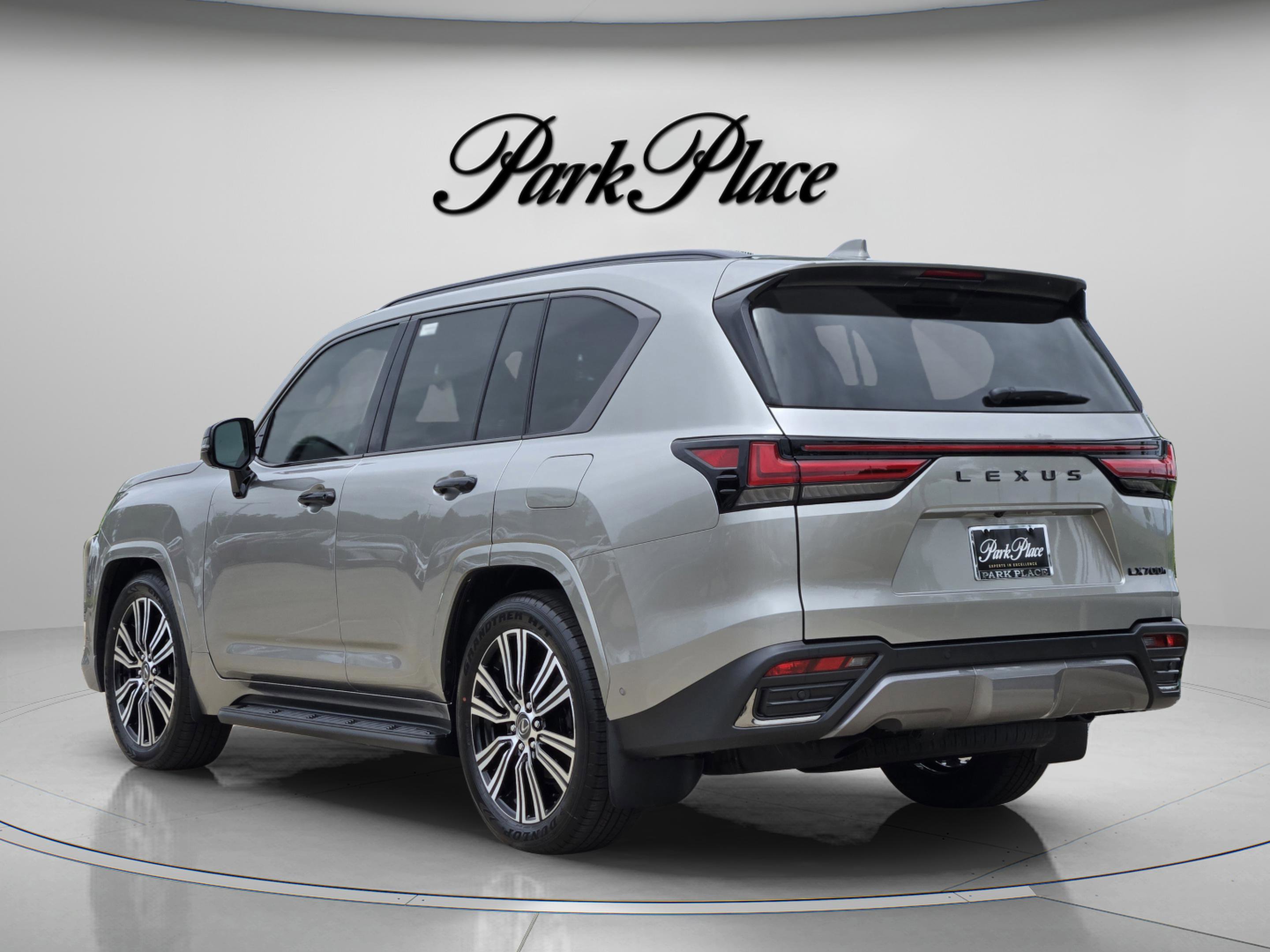 New 2026 Lexus LX 700h Luxury AWD/4WD image 3